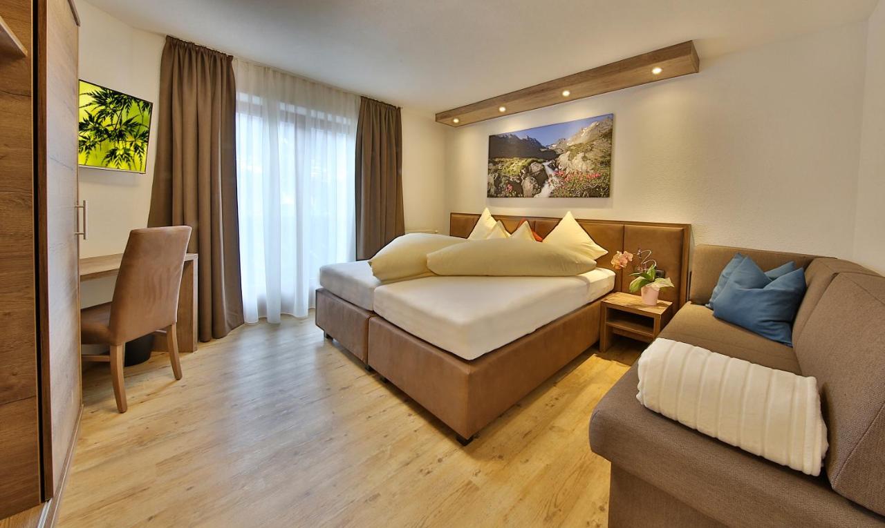 Hotel Garni Fiegl Apart Solden Room photo